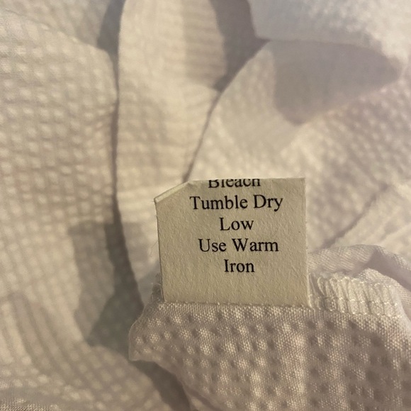 Petite Peony Dress NWT White Seersucker Shift Sleeveless Floral Trim Size 10 - Picture 15 of 16